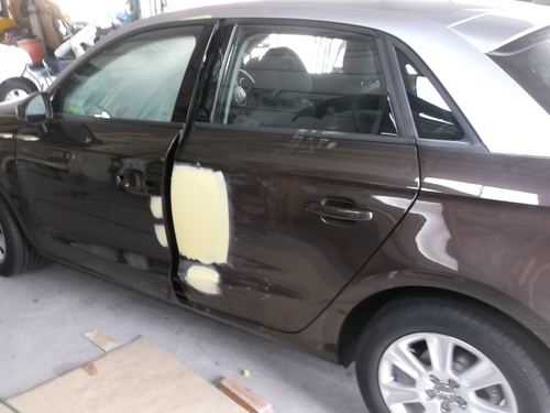 リペアーズアウディA1-2